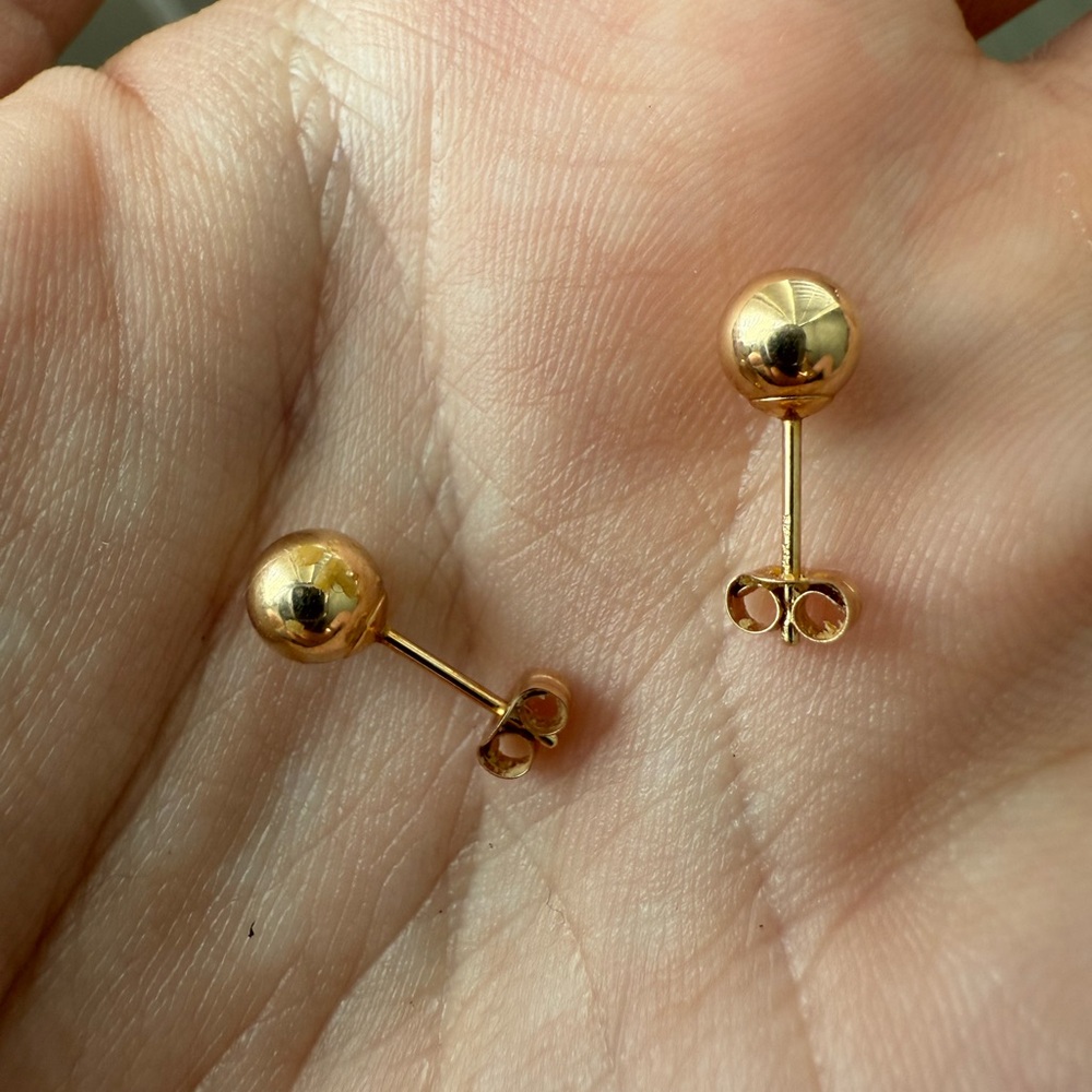 Vintage 14K Marked Stamped Yellow Gold Jewelry Ball Bead Stud Earrings + Backs - Picture 10 of 15